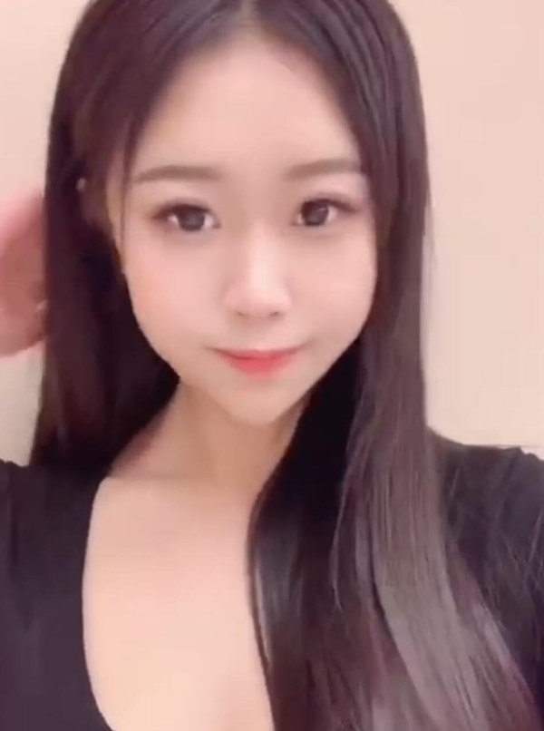 新加坡预约高端模特