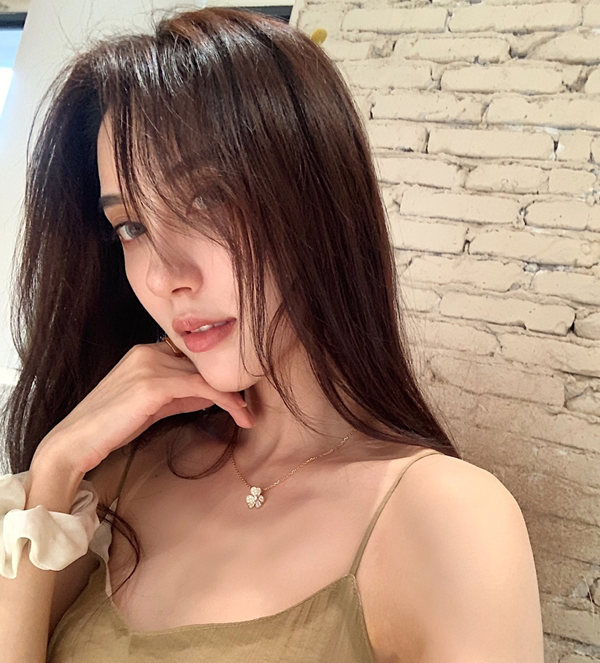 新加坡援交女模特