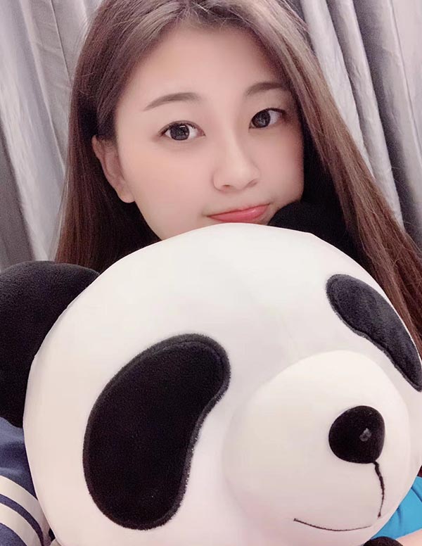 波士顿外围女经纪人