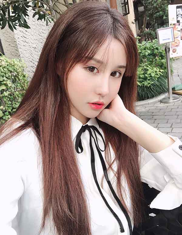 巴黎外围女联系微信