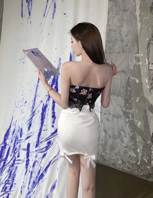 旧金山伴游大学生