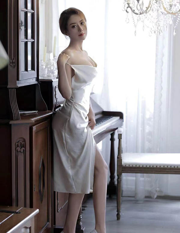 伦敦伴游模特预约