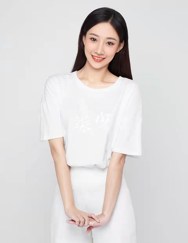 巴黎外围女大学生